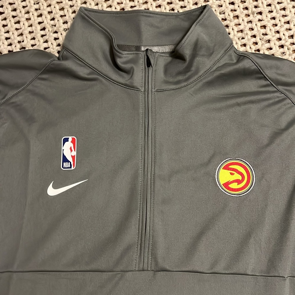 NBA NIKE Men’s Large Dri-Fit Atlanta Hawks Fleece